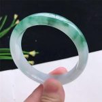 Ice-like Highest-Ranking Imperial Concubine Oval Floating Flowers Jade Bracelet - Image 2