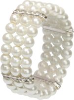 Ladies Faux Pearls Accent Off White Stretch Wrist Bracelet  (Pearl style3)